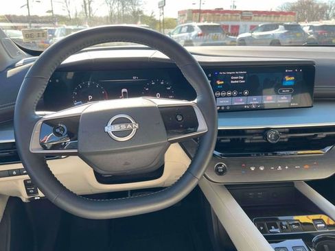 Used 2025 Nissan Murano SL AWD/4WD image 28