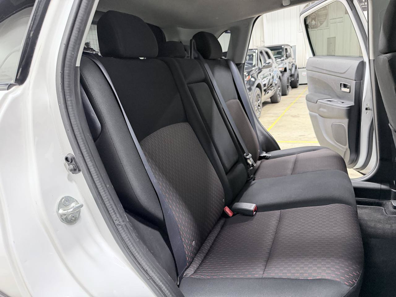 Used 2017 Mitsubishi Outlander Sport ES AWD/4WD image 35