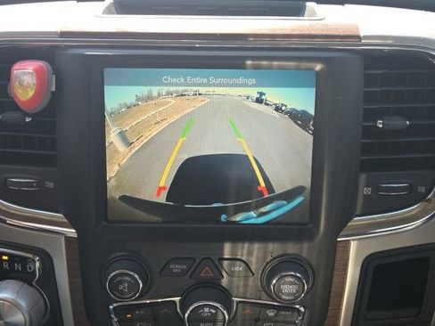 Used 2017 RAM 1500 Laramie w/ Convenience Group image 27