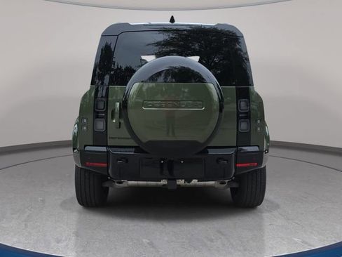 Certified 2026 Land Rover Defender 110 X-Dynamic SE AWD/4WD image 6