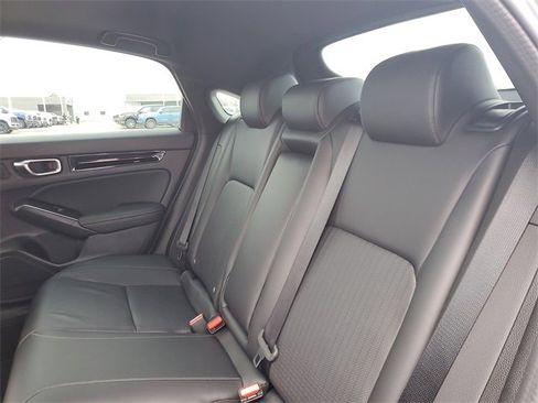 Used 2023 Honda Civic Sport Touring image 9