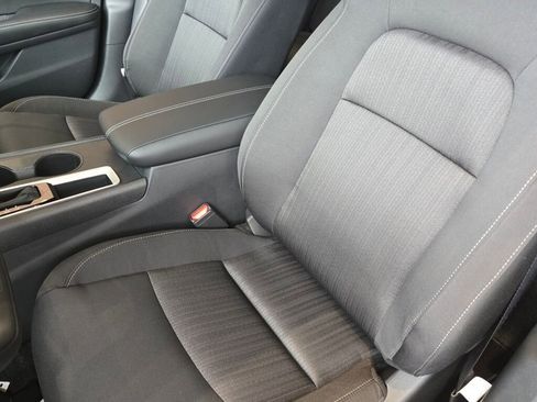 New 2026 Nissan Altima 2.5 SV FWD image 17