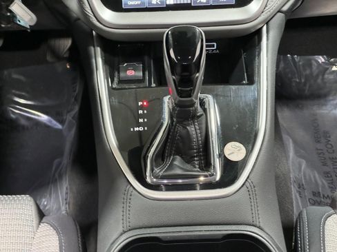 Used 2024 Subaru Outback Premium image 14