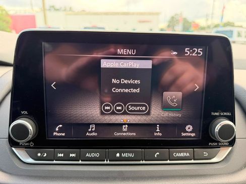 Used 2025 Nissan Rogue SV AWD/4WD image 20
