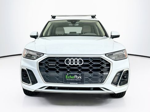 Used 2023 Audi Q5 2.0T Premium w/ Convenience Package AWD/4WD image 2