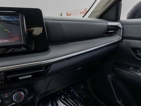 Used 2025 Nissan Kicks S AWD/4WD image 28