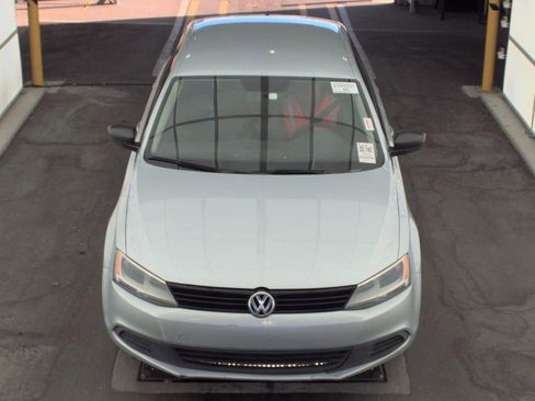 Used 2012 Volkswagen Jetta S image 6