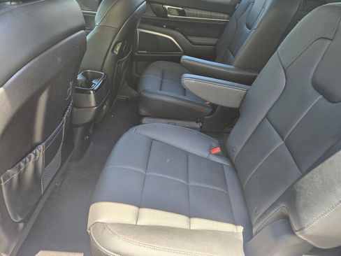 Used 2024 Kia Telluride SX FWD image 10