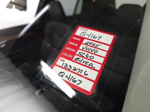 Used 2025 Volvo XC90 B6 Plus w/ Protection Package AWD/4WD image 36