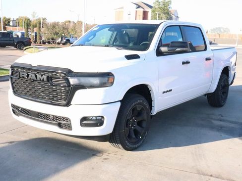 New 2026 RAM 1500 Big Horn AWD/4WD image 11