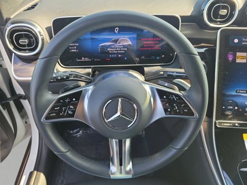 Certified 2025 Mercedes-Benz GLC 300 image 21