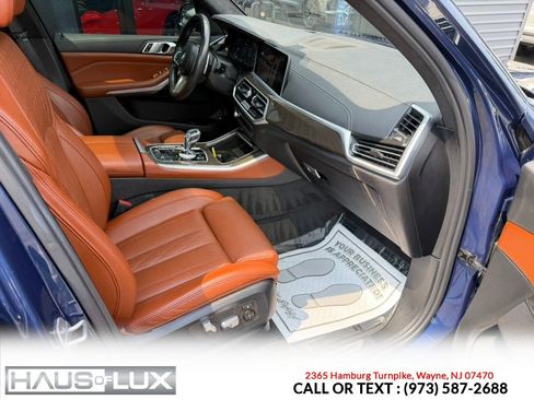 Used 2022 BMW X5 xDrive45e w/ M Sport Package AWD/4WD image 19