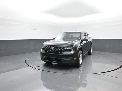 New 2026 Ford Maverick XL image 3