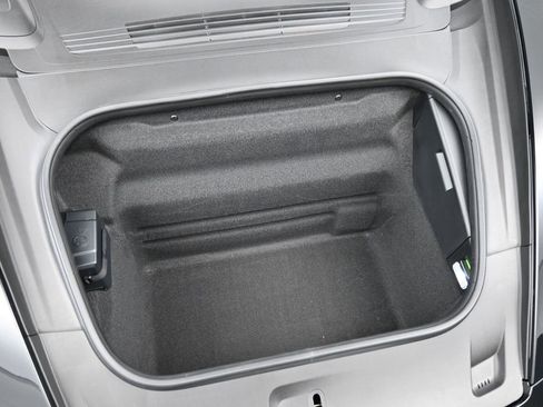 Certified 2026 Porsche 911 Carrera 4 GTS image 30