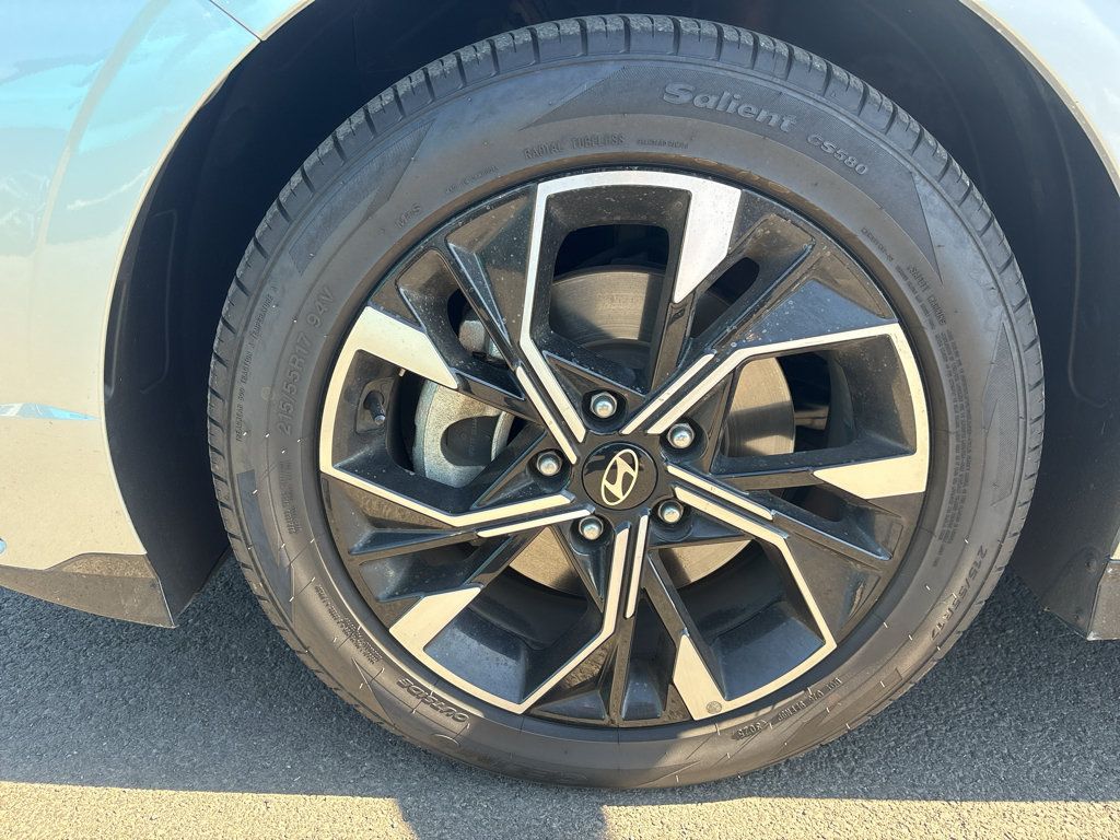 Used 2024 Hyundai Sonata SEL FWD image 20