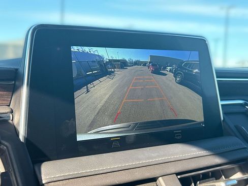 Used 2023 Chevrolet Tahoe Z71 image 17