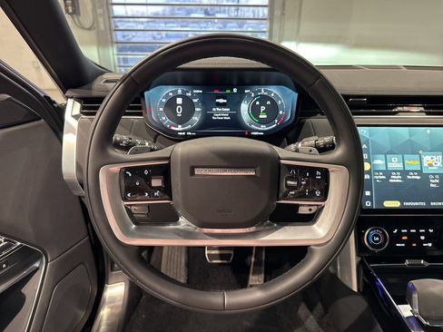 Used 2023 Land Rover Range Rover SE AWD/4WD image 24