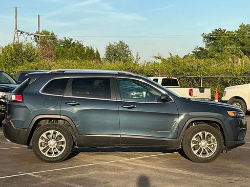 Used 2021 Jeep Cherokee Latitude Lux w/ Comfort/Convenience Group image 7