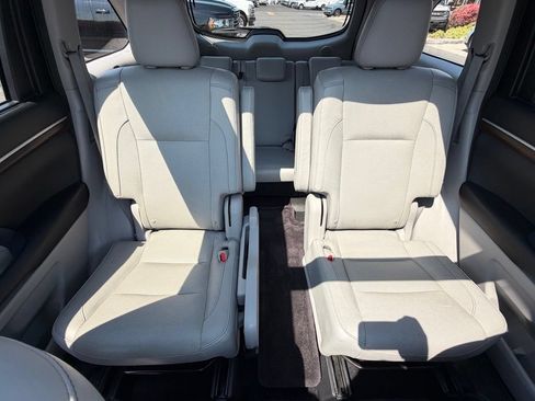 Used 2016 Toyota Highlander Limited Platinum AWD/4WD image 45
