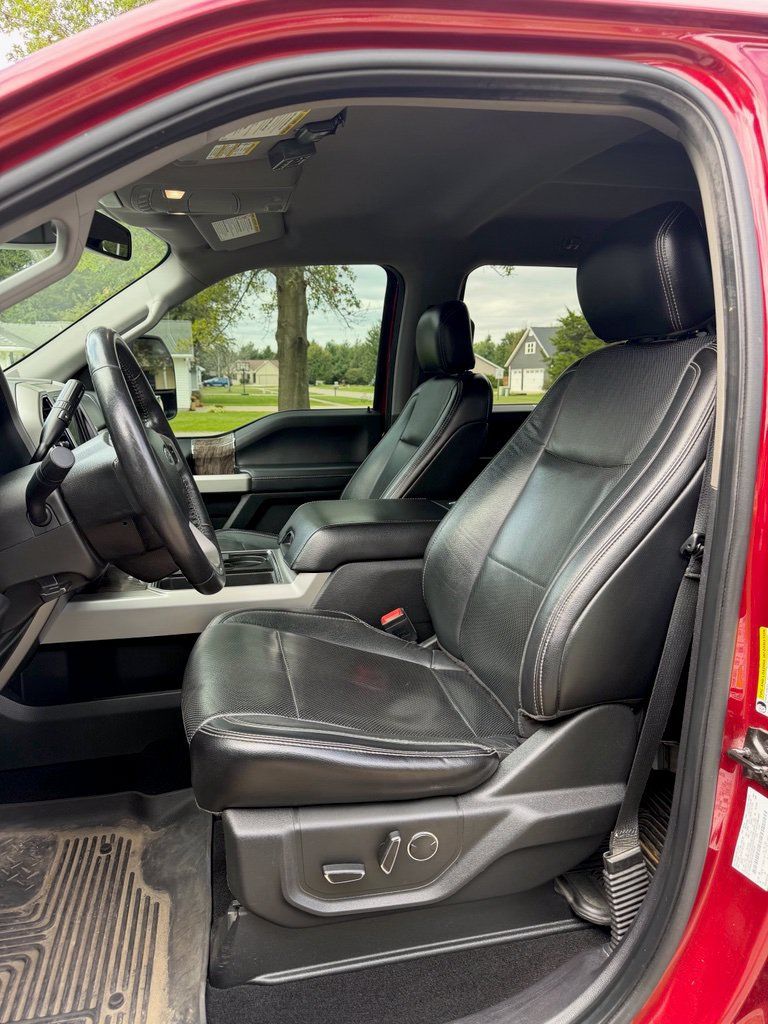 Used 2018 Ford F350 Lariat w/ Tow Technology Bundle AWD/4WD image 4