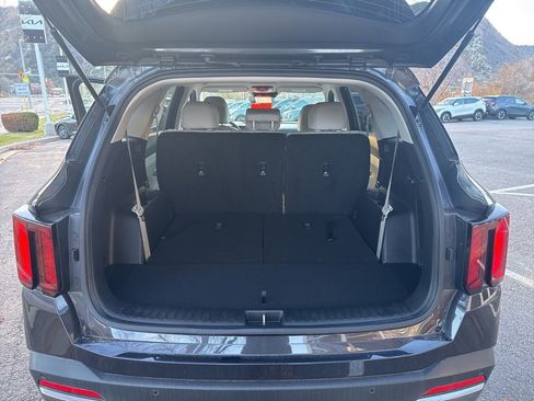 New 2025 Kia Sorento S image 46