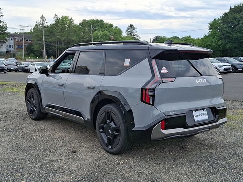 New 2026 Kia EV9 GT-Line AWD/4WD image 3