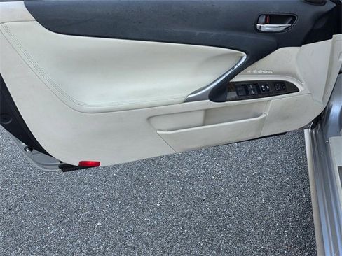 Used 2010 Lexus IS 350C 350 C image 36