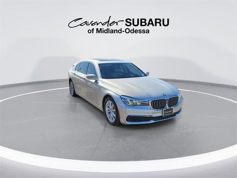 Used 2019 BMW 740i xDrive w/ Executive Package image 1