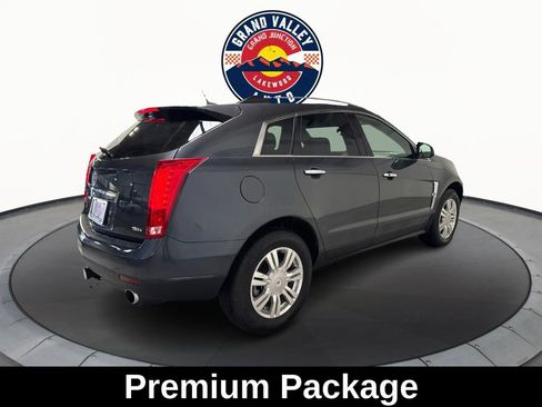Used 2012 Cadillac SRX Luxury image 6