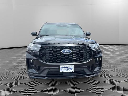 Used 2025 Ford Explorer ST-Line w/ Premium Package AWD/4WD image 7