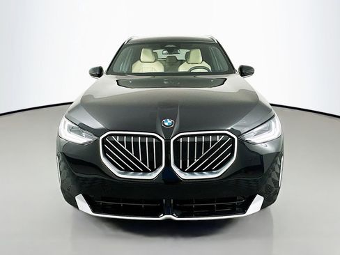 Used 2025 BMW X3 xDrive30i w/ Convenience Package image 2
