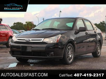 Used 2011 Ford Focus SE w/ Sedan SE Appearance Pkg