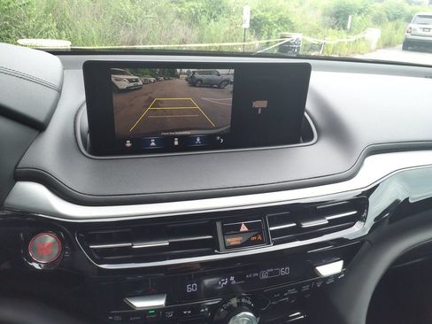 Used 2023 Acura MDX FWD w/ Technology Package image 32