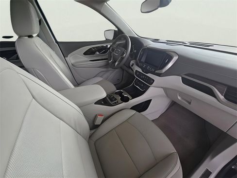 Used 2019 GMC Terrain Denali w/ LPO, 'HIT The Road' Package image 40