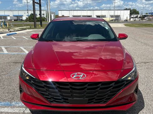 Used 2023 Hyundai Elantra SEL w/ Convenience Package image 8
