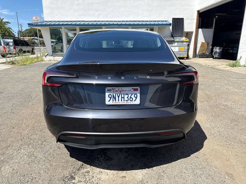 Used 2024 Tesla Model 3 Standard Range RWD image 4