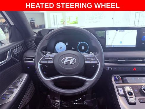 Used 2024 Hyundai Palisade Calligraphy AWD/4WD image 16
