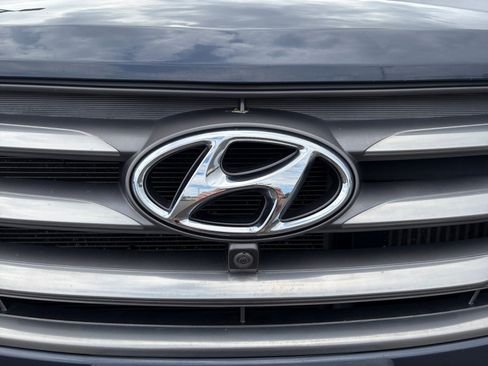 Used 2017 Hyundai Santa Fe Sport AWD/4WD image 23