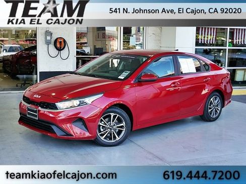 Certified 2023 Kia Forte LXS image 1