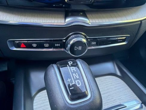 Used 2021 Volvo XC60 T5 Inscription AWD/4WD image 28