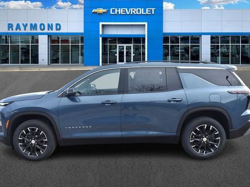 New 2026 Chevrolet Traverse LT w/ Sun and Wheel Package image 7