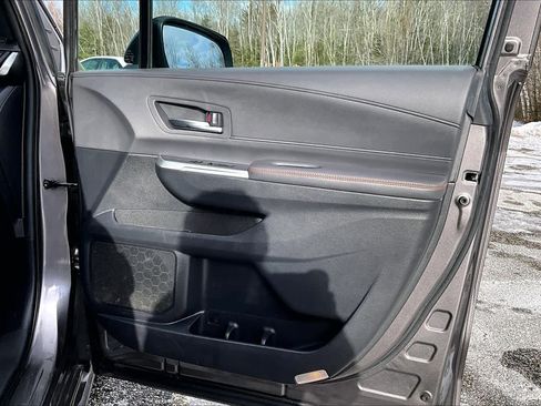 Used 2021 Toyota Sienna XSE w/ XSE Plus Package image 23