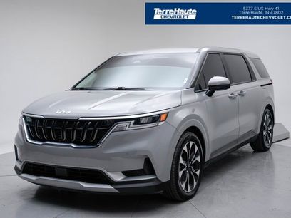 Used 2022 Kia Carnival EX