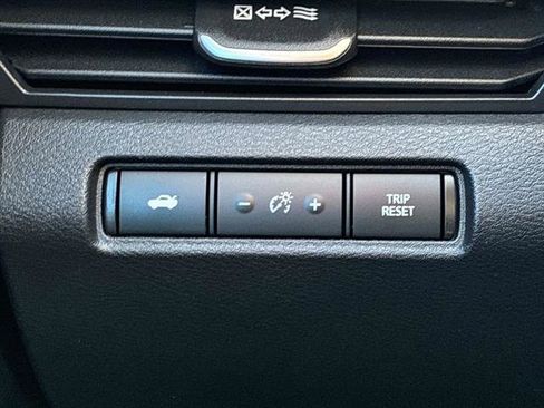 Certified 2024 Nissan Altima 2.5 SR image 21