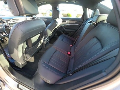 Used 2024 Audi A6 Premium Plus image 5