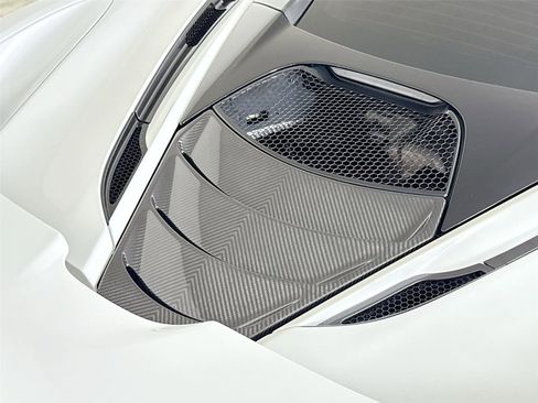 Used 2018 McLaren 720S Performance image 31