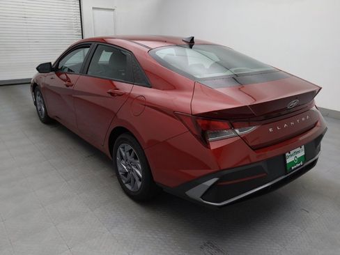 Used 2024 Hyundai Elantra SEL image 5