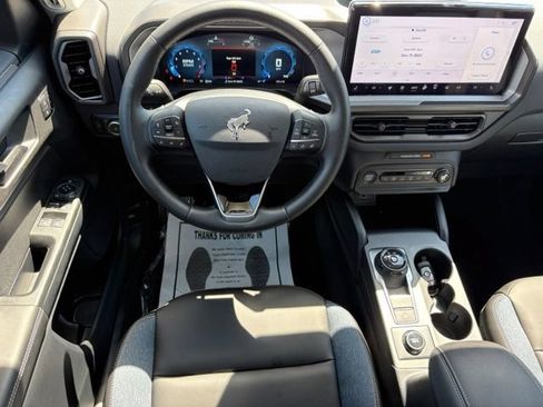 Used 2025 Ford Bronco Sport Outer Banks AWD/4WD image 12