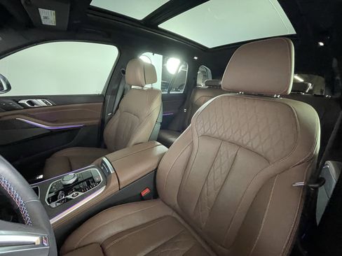 Certified 2025 BMW X5 M60i image 9