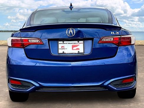 Used 2017 Acura ILX FWD image 5
